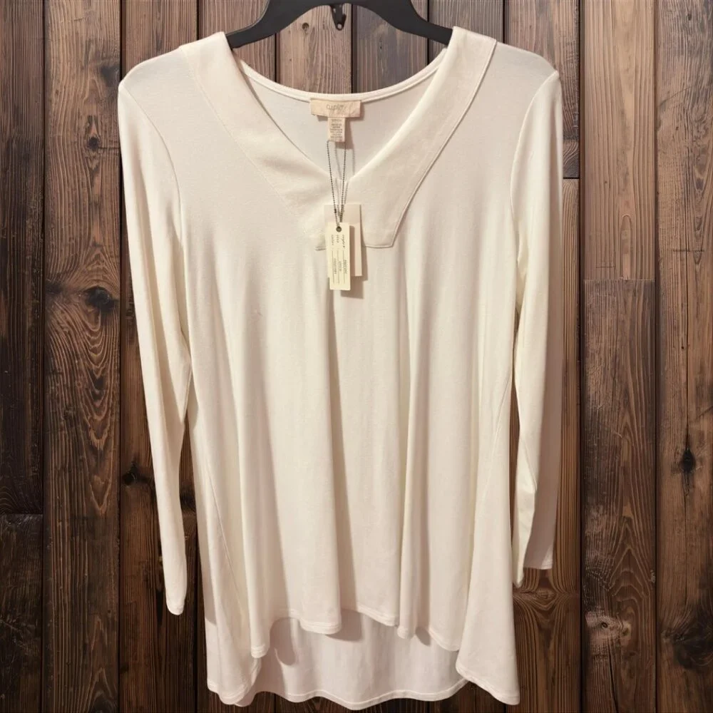 CUPIO Long Sleeve V-neck Asymmetrical Shirt - Picture 1 of 6